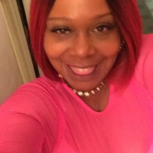 Meet your Posher, Linda